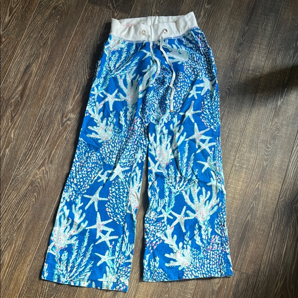 Lilly Pulitzer Blue and White Linen Trousers with Tropical Print